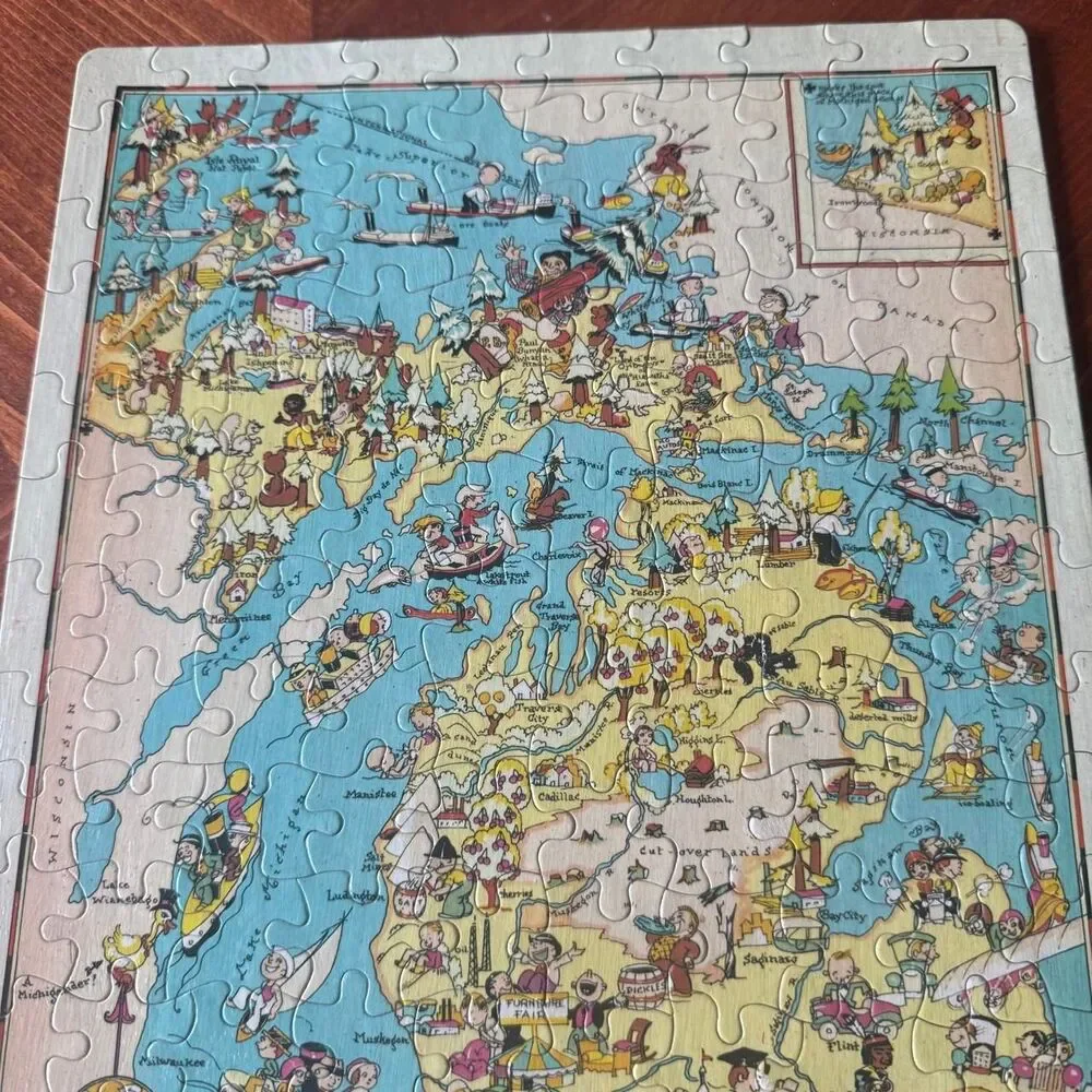 Ruth Taylor White Wall Art Unisex OS Yellow Vintage Michigan Tourism 1935